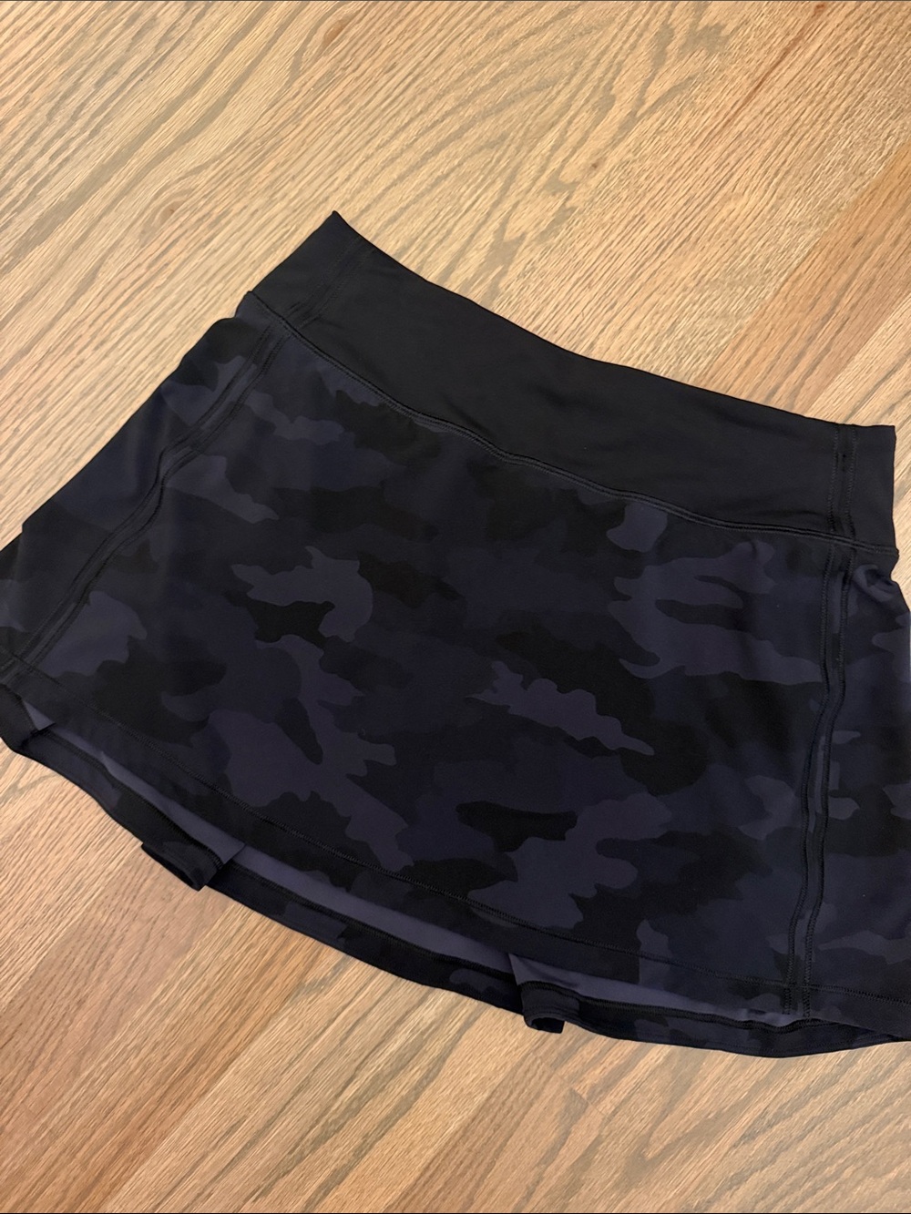 NWOT - Lululemon Pace Rival Skirt Heritage Camo Size 4